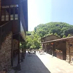 Rural Palacio De Galceran Sotiello