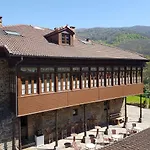 Rural Palacio De Galceran * Sotiello