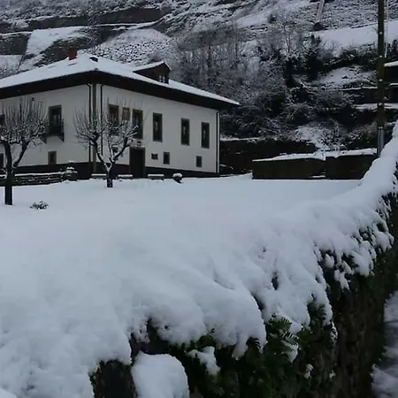 فندق Rural Palacio De Galceran Sotiello