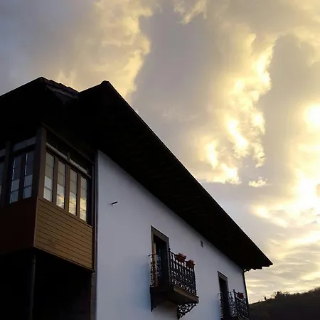 فندق Rural Palacio De Galceran *