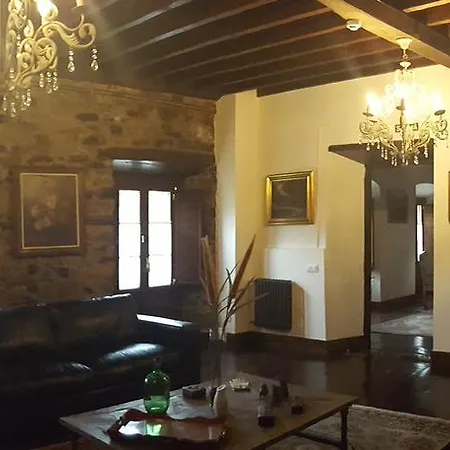 Rural Palacio De Galceran *