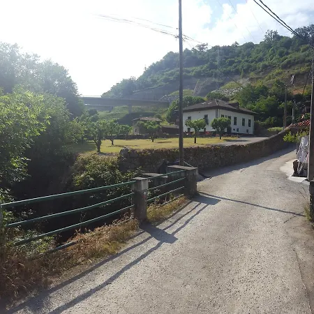 Rural Palacio De Galceran Sotiello