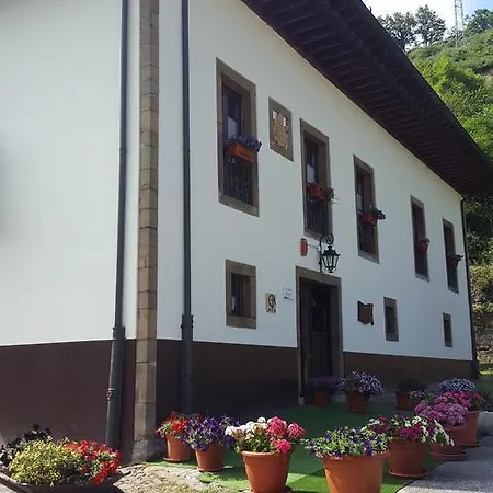 فندق Rural Palacio De Galceran