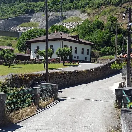 Rural Palacio De Galceran *