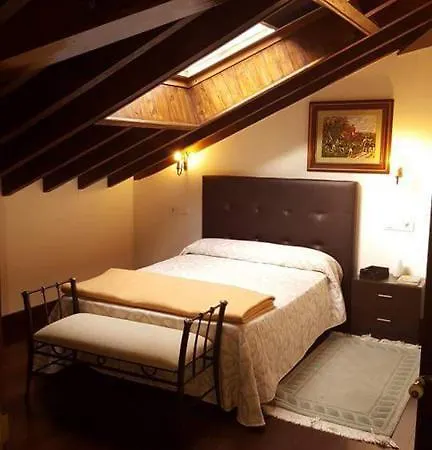 Rural Palacio De Galceran *